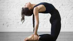 yoga poses daily to reduce back fat